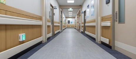 Rengøring og desinficering med damp i sundhedssektoren Rengøring og desinficering på hospitaler, ambulancer, klinikker mm.