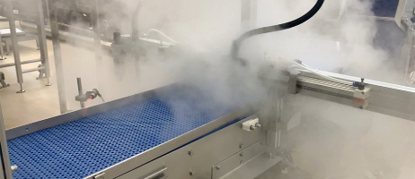 Rengøring med damp i industrien Transportbånd og lign. rengøres med damp